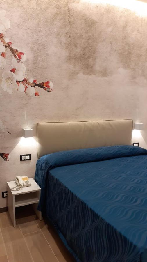 Hotel Marilena Ричоне Екстериор снимка