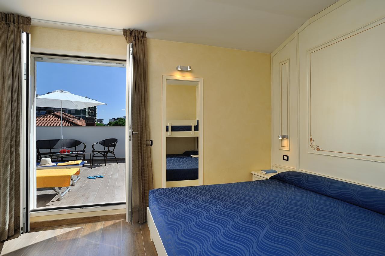 Hotel Marilena Ричоне Екстериор снимка