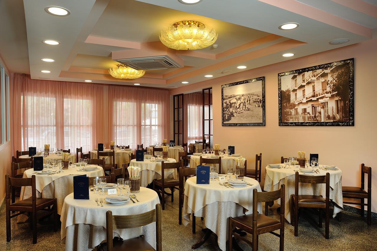 Hotel Marilena Ричоне Екстериор снимка