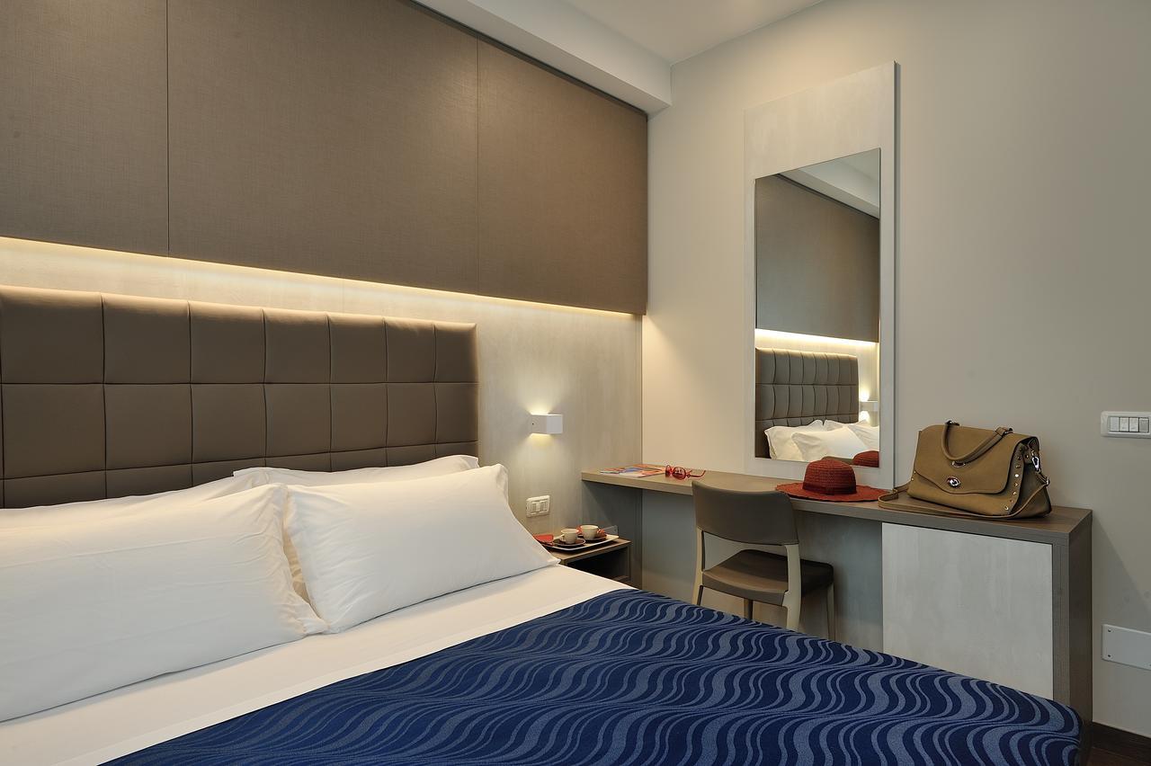 Hotel Marilena Ричоне Екстериор снимка